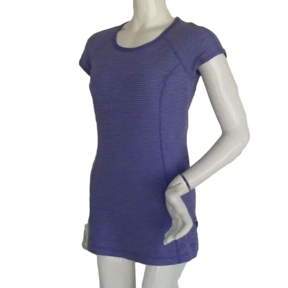 LULULEMON Running Top, 8, Turn Around Short Sleeve, Reversible, Purple - Picture 3 of 12